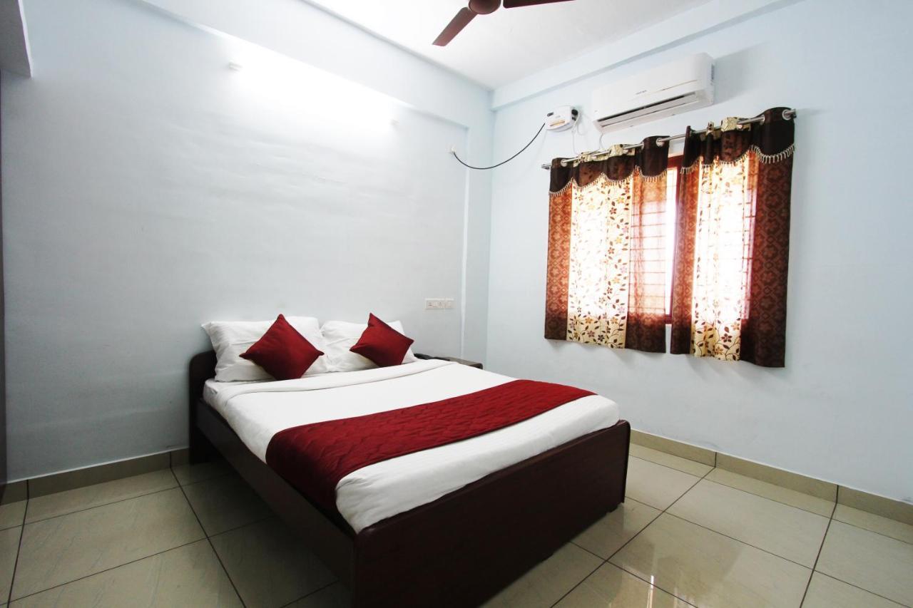 Lakshana Service Apartment - Big Temple Thanjavur Exterior photo