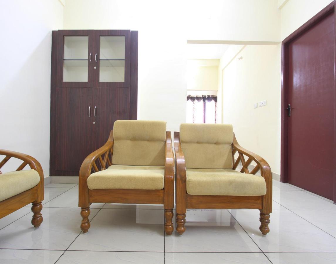 Lakshana Service Apartment - Big Temple Thanjavur Exterior photo